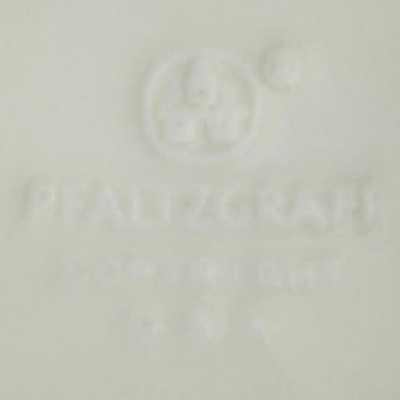 Vintage Pfaltzgraff Handled Colander Bowl - Picture 9 of 10